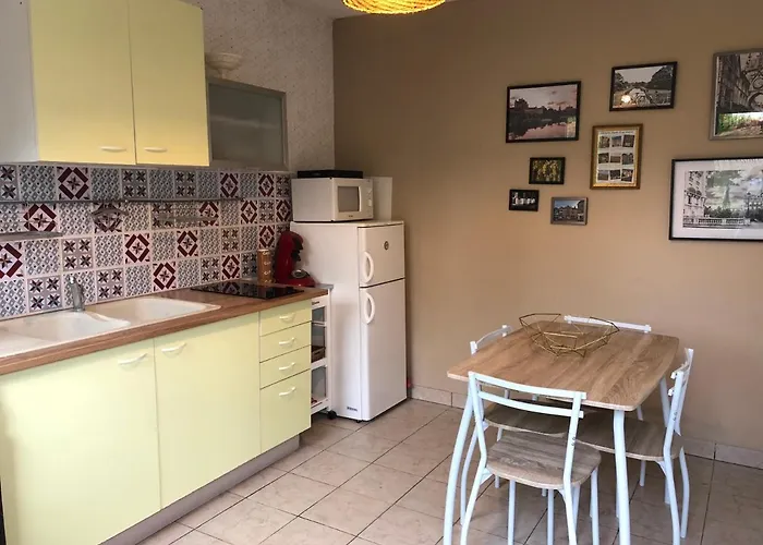 La Maison Des Artistes